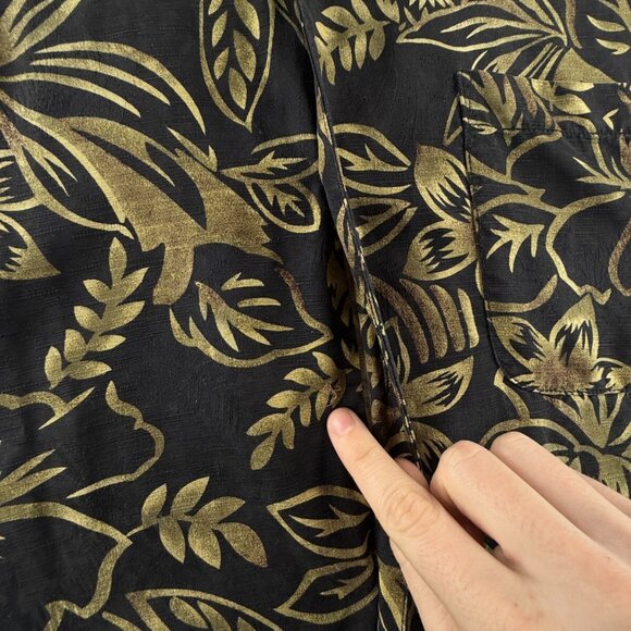 Tommy Bahama All Silk Floral Black Green Short Sleeve Camp Shirt Loop Collar Med - Picture 11 of 13